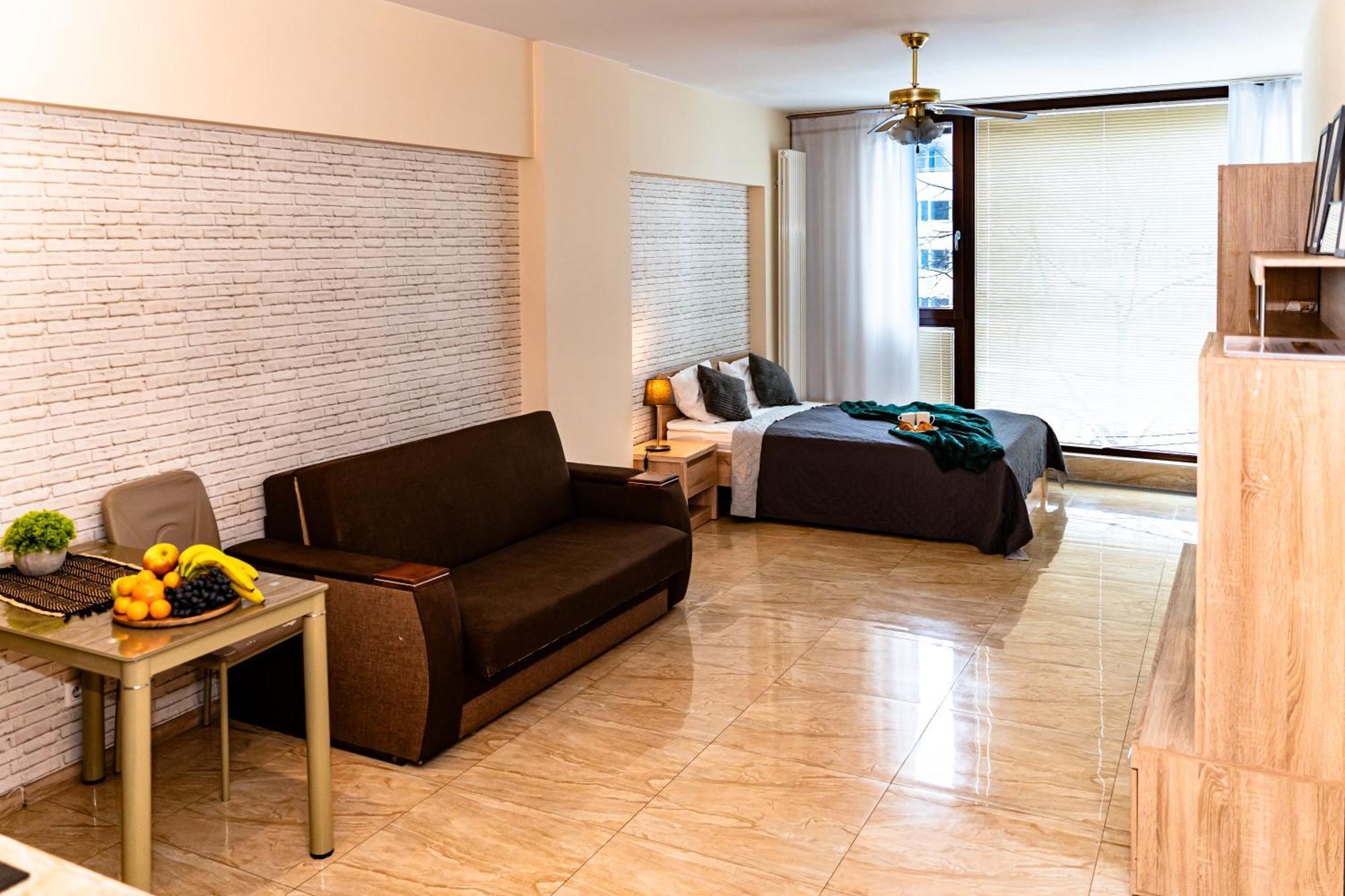 Triton Apartments Варшава Екстер'єр фото